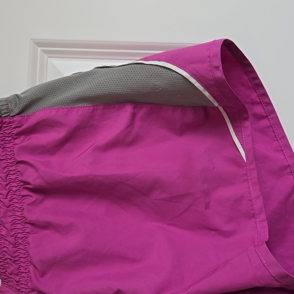 Nike dri fit running shorts - Picture 2 of 6